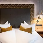 Alpenland - & Breakfast Hotel Gerlos