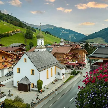 Alpenland - & Breakfast Hotel