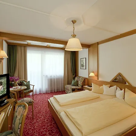 Alpenland - & Breakfast 4*