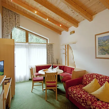 Hotel Alpenland - & Breakfast Gerlos