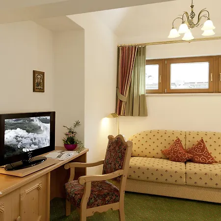 Alpenland - & Breakfast Hotel