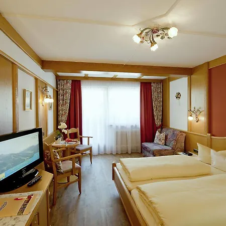 Alpenland - & Breakfast Hotell Gerlos