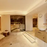 Alpenland - & Breakfast 4* Герлос