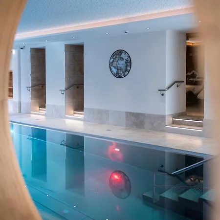 호텔 Alpenland - & Breakfast 겔로스