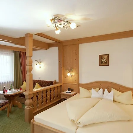 호텔 Alpenland - & Breakfast 겔로스